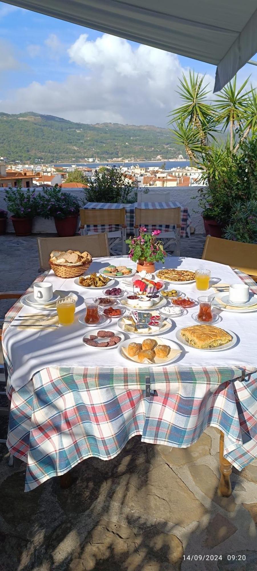 Odysseas Hotel Samos Zewnętrze zdjęcie